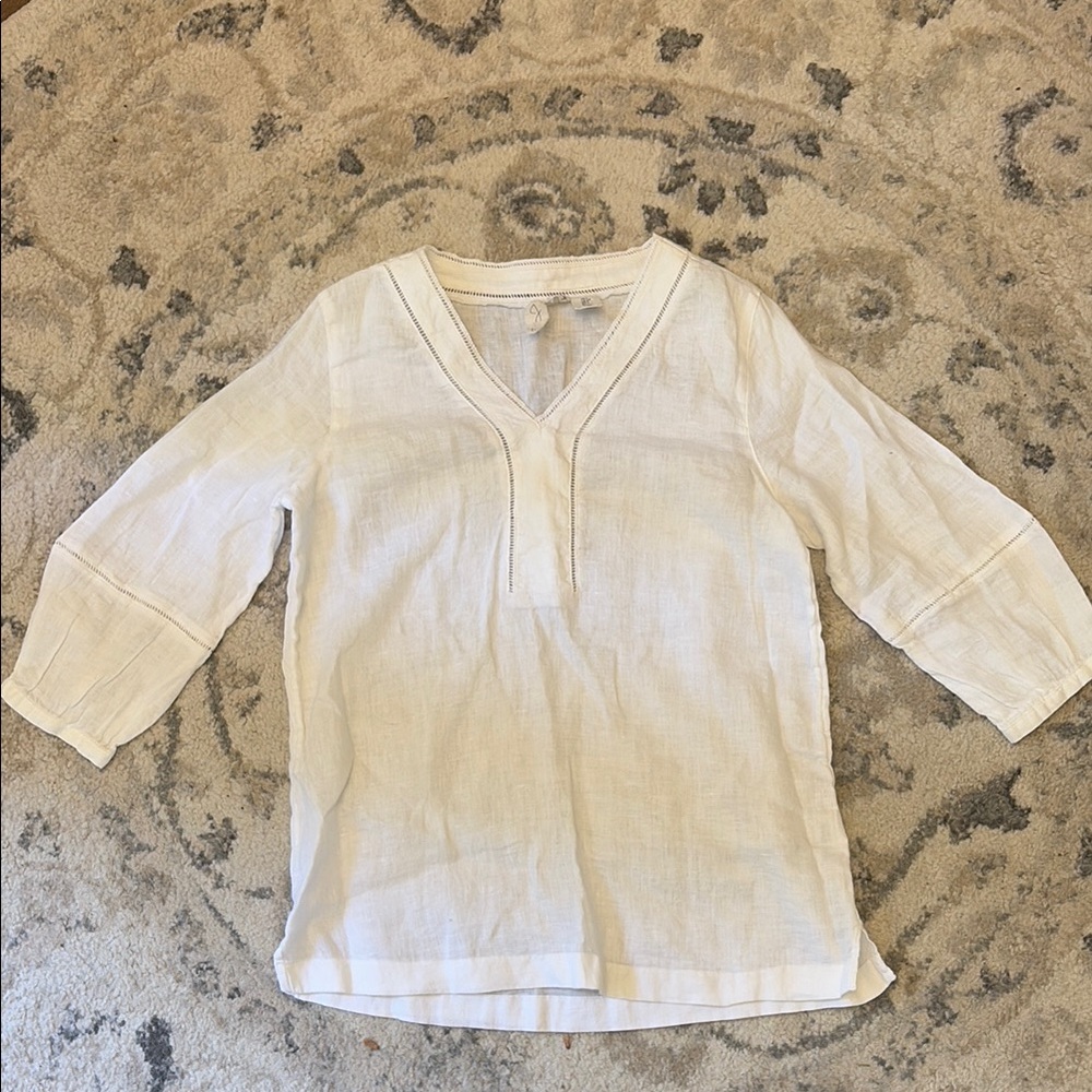 Joie White Long Sleeve V-Neck Blouse Size Small 100% linen